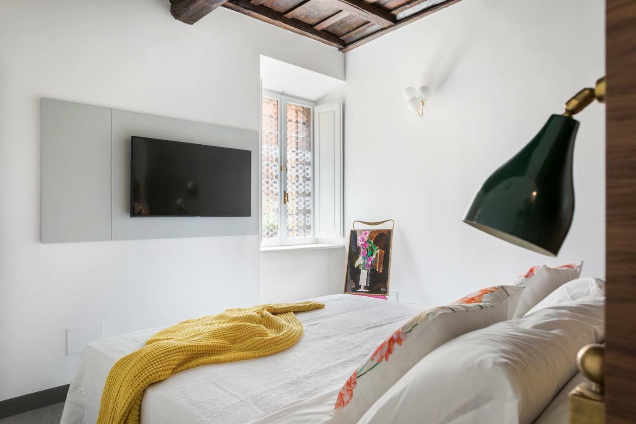Monti Exclusive Medieval Tower โรม ภายนอก รูปภาพ